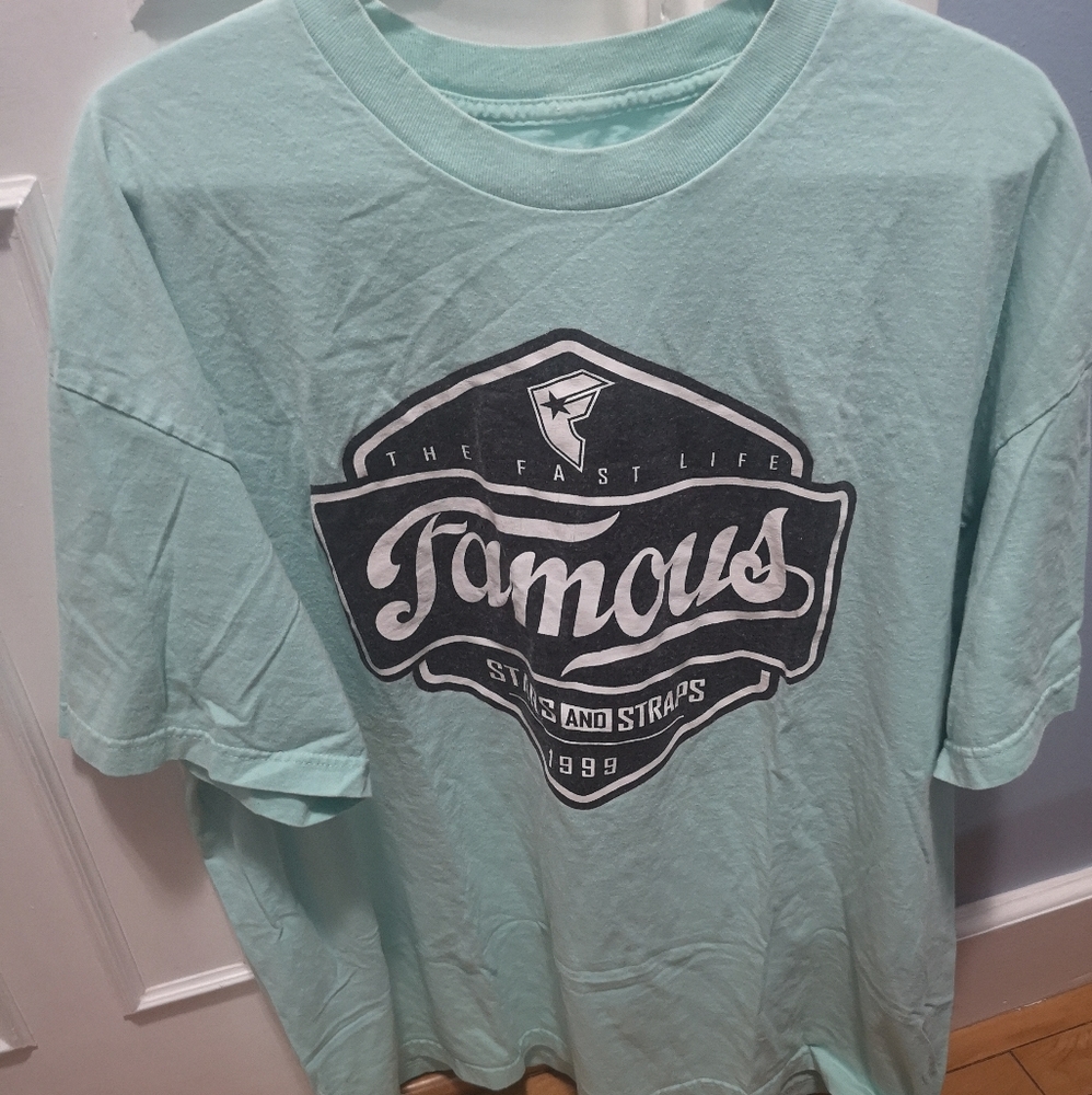 Famous Men's Tshirt size XXL